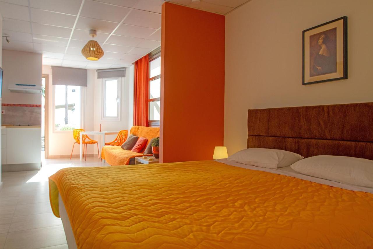 Apartment Rainbow Agia Napa